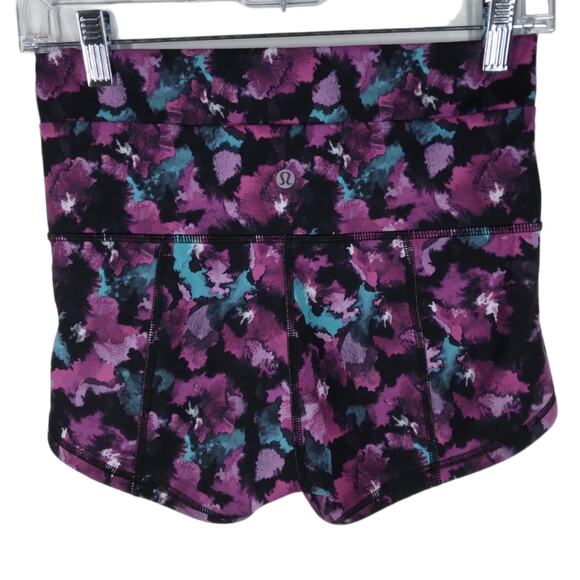 Lululemon Wunder Short 2" Full On Luxtreme size 8 - Picture 2 of 6